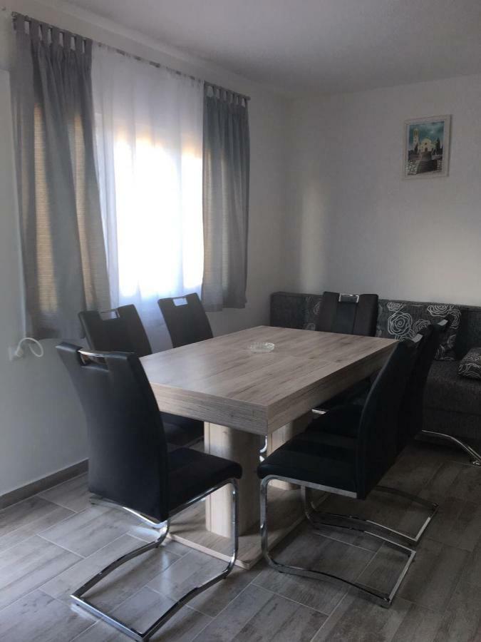 Apartman Ana Trogir Exteriér fotografie
