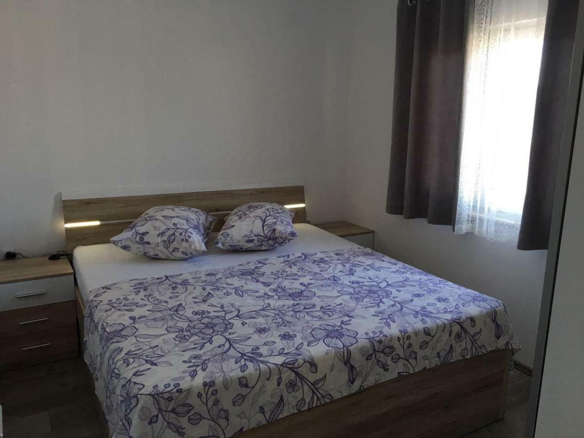 Apartman Ana Trogir Exteriér fotografie