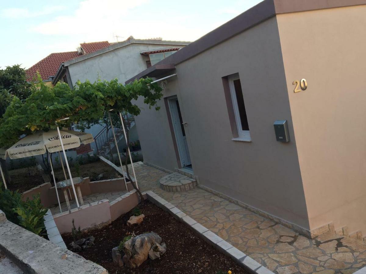 Apartman Ana Trogir Exteriér fotografie